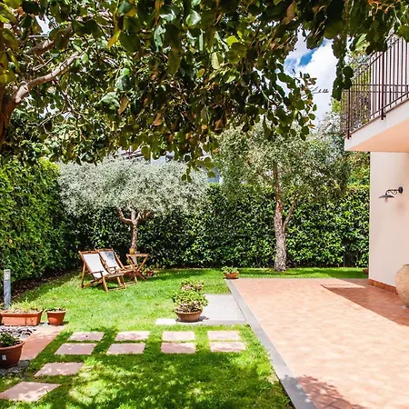 Holiday home Siliqua House With Garden By Wonderful Italy Trecastagni